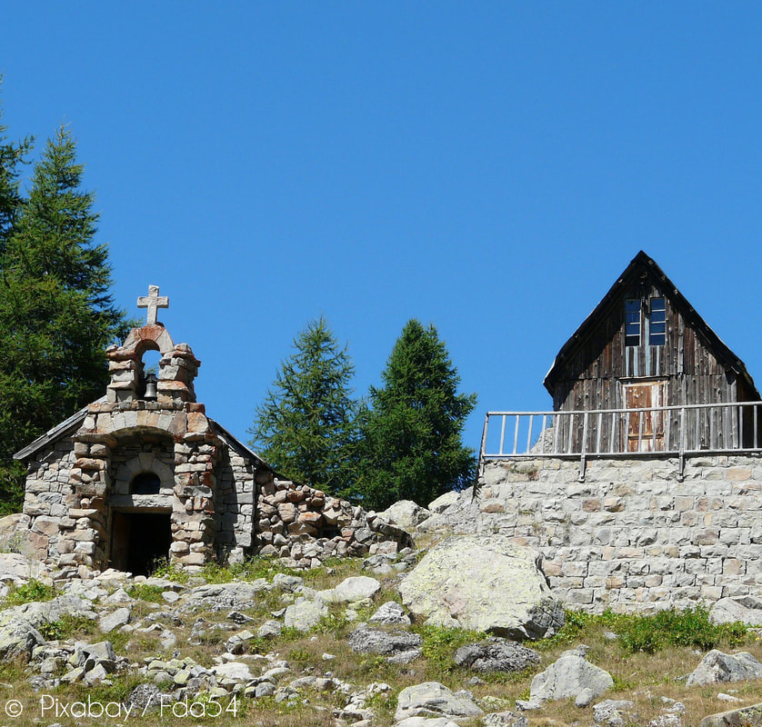 Petite chapelle près du lac d'Allos dans le Haut-Verdon / © Fda54